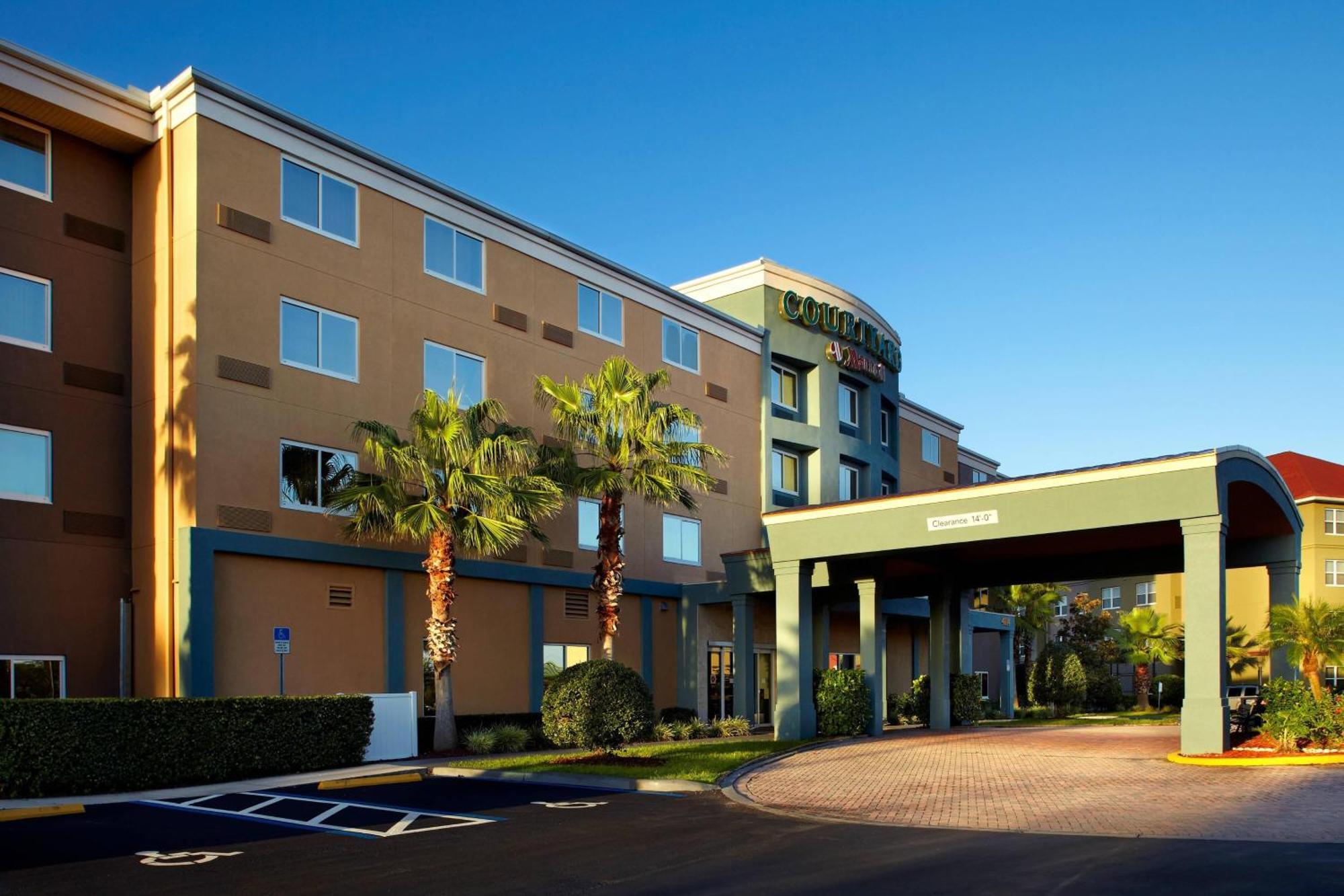 מלון Courtyard Tampa אולדסמאר מראה חיצוני תמונה