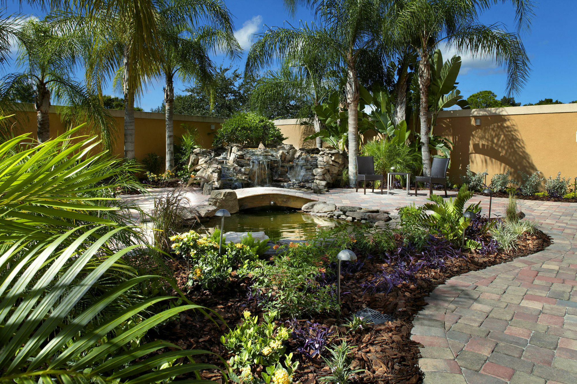 מלון Courtyard Tampa אולדסמאר מראה חיצוני תמונה