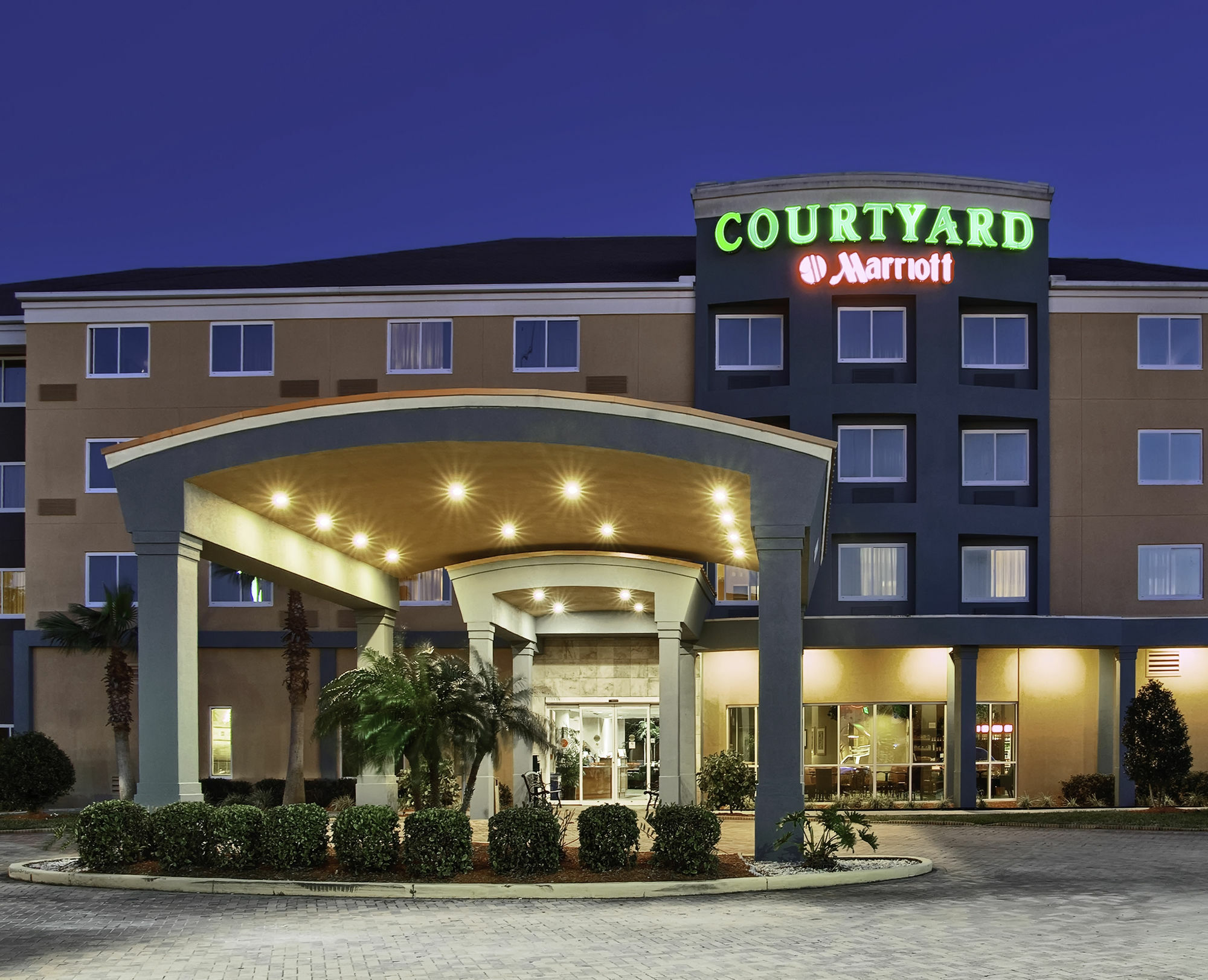 מלון Courtyard Tampa אולדסמאר מראה חיצוני תמונה